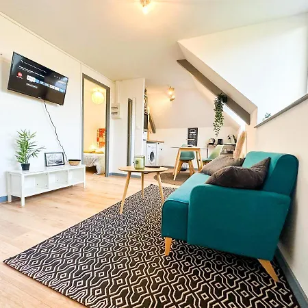 New: Le Lumineux Face A La Gare ! Apartment Guingamp Exterior photo
